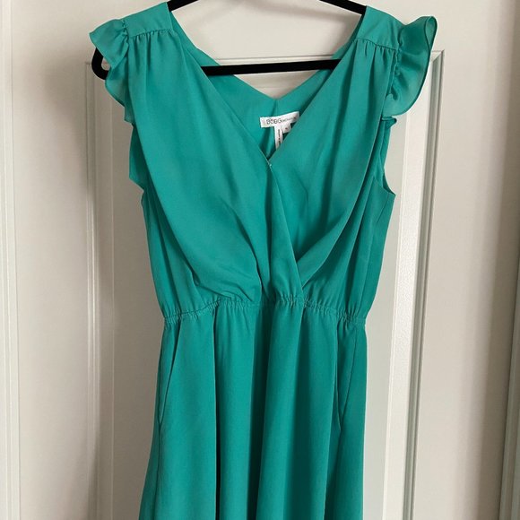 BCBGeneration Women's V Neck Ruffle Mini Dress in Jade Green, Size M - Picture 4 of 5